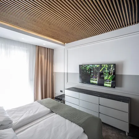 Apartament Maison Royale Premium *